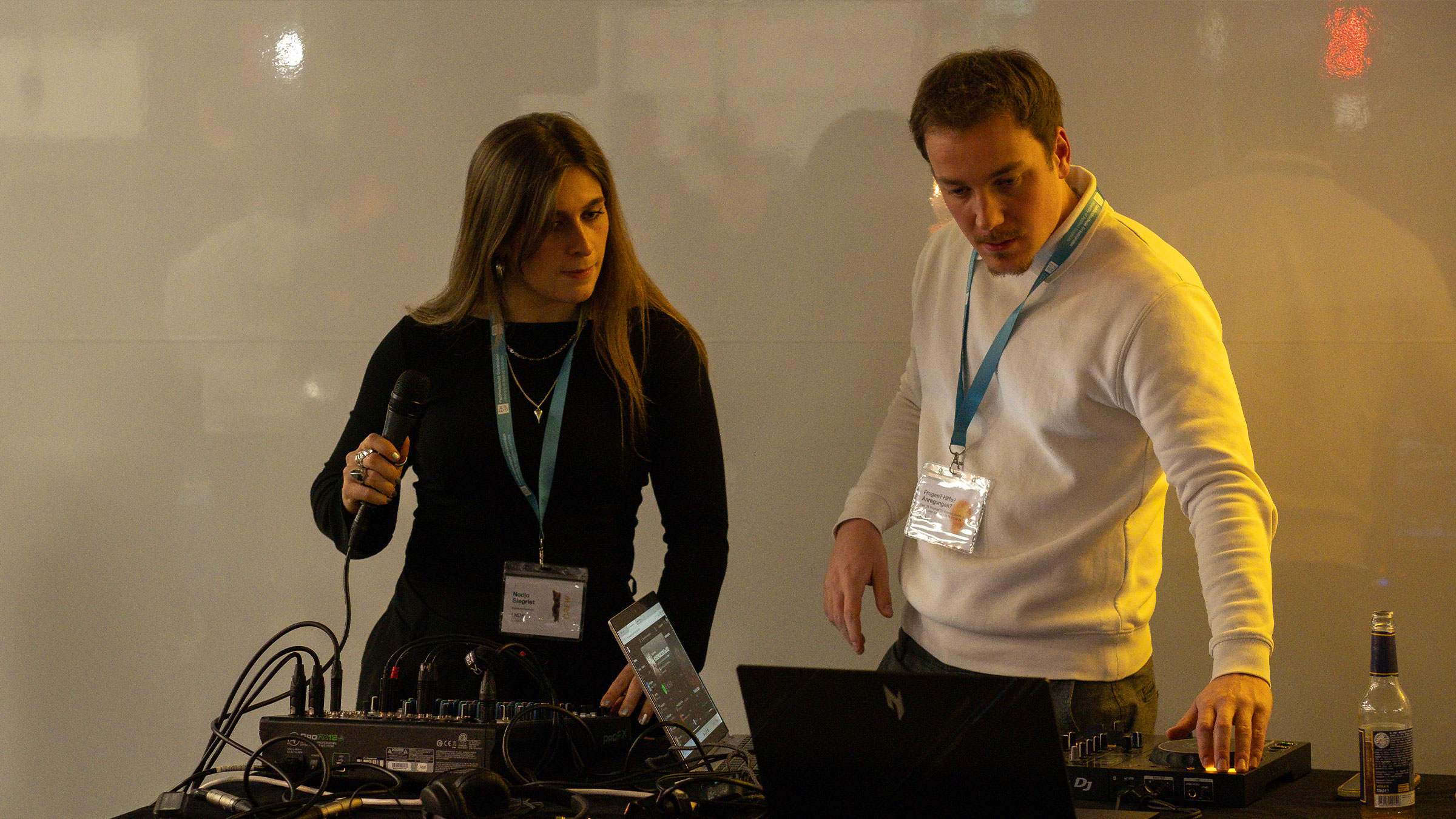 Lange Nacht der Karriere – Kurzdurchsgae an DJ Pult